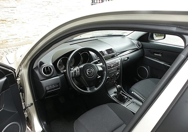 Mazda 3 cena 13800 przebieg: 144300, rok produkcji 2007 z Kępno małe 529